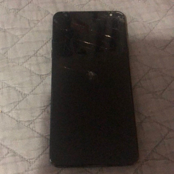 Phone - Picture 2 of 2